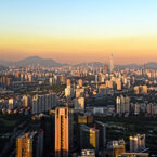 Shenzhen_Skyline_from_Nanshan